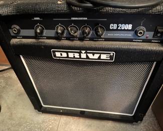 #91- $50 - Drive CD200B solid-state bass combo amplifier