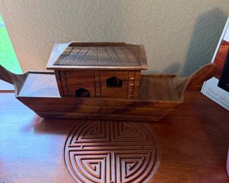 #59 - $100 - Noah's ark with wood animals