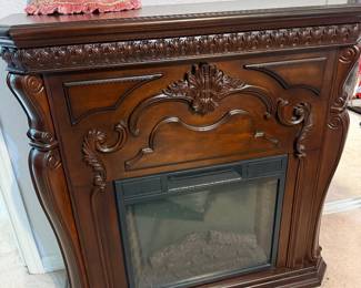 #29 - $200 - Fire place Febo flame 42lx13.5dx42h