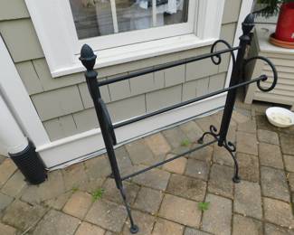 IRON TOWEL RACK OR QUILT RACK