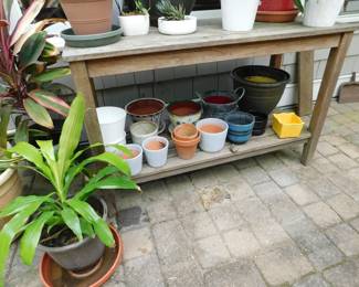 KINGSLEY BATE TEAK CONSOLE TABLE & PLANTERS