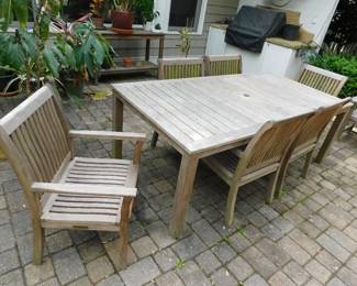 KIGSLEY BATE TEAK DUNBARTON DINING TABLE AND 4 SIDE CHAIRS AND 2 ARM CHAIRS