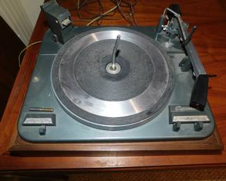 VINTAGE GARRAD TYPE A-71 TURNTABLE