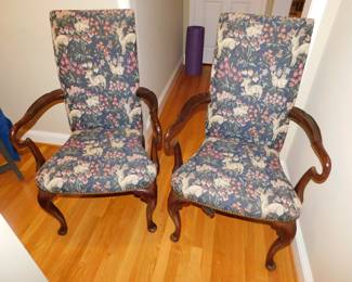 VINTAGE QUEEN ANN GOOSE NECK ARM DINING CHAIRS