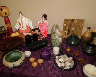 POTTERY AND KABUKI DOLLS