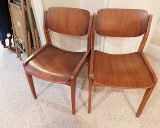 MID CENTURY MODERN TENDO MOKO SIDE/BOOK CHAIRS