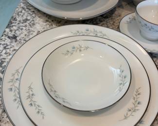 Noritake Fine China "Tilford"
