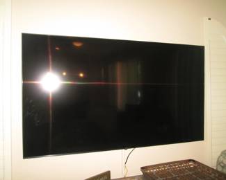 LG TV, 75"