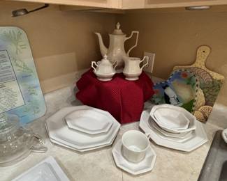 Johnson Bros. Heritage White Ironstone, England #1U3