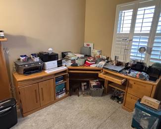 4-Piece Work Station, Includes Hutch