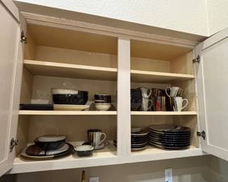 Gibson Dishes "Elite"