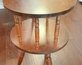 Ethan Allen Heirloom Maple Two-Tier Accent Table