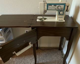 Vintage Dressmaker 7000 Electric Sewing Machine with Cabinet