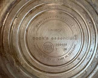 Cook's Essentials Hard-Anodized Nonstick Skillet