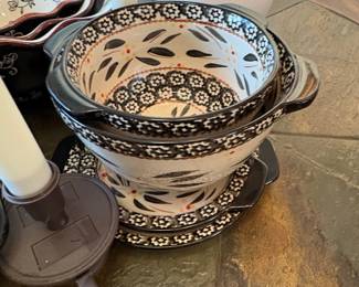 Temptations Old World "Old World" 1.5 QT Oval Baker Set