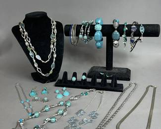 FASHION JEWELRY NECKLACES BRACELETS EARRINGS RINGS