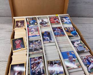 SPORTS CARDS COLLEGE BASKETBALL MLB FLEER TOPPS