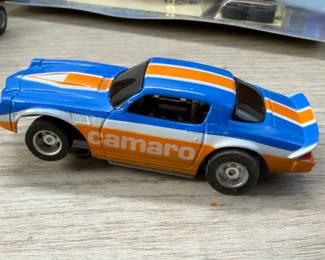 TYCO CAMARO SLOT CAR WITH PARTS & TUNE UP KIT