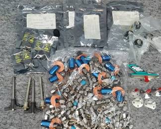 DW481 Assorted Aviation Components