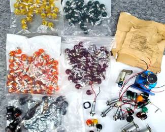 DW470 Panel Pilot Lights and Components