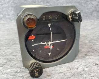 DW383 Sperry Pictorial Deviation Indicator Model R1 Lighted Lot C