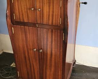 Grammaphone in perfect condition with records and needles