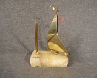 DeMott Signed Pne Holder