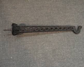 Cast Iron Victorian Plant Hanger