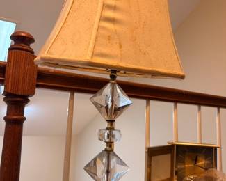 Crystal stacked cube table lamp with shade