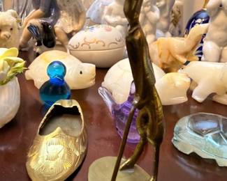 Brass giraffe figurine and animal collectibles