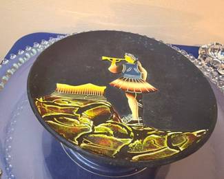 Greek mythological figural decorative plate