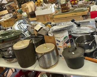 Pots, Pans and Canister Set