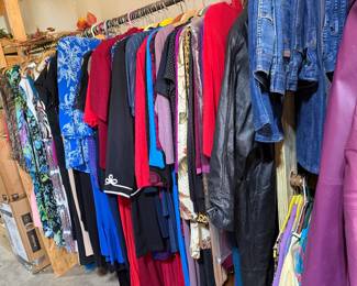 70’ of Very Nice Clothes. Over 2000 pieces tagged 