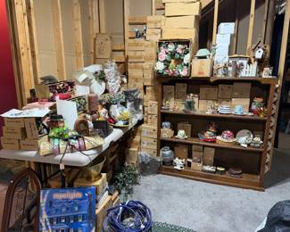 Home Interiors Candle Holders, Toppers, Figurines, Book Ends, Swags and Flower Holders. Plus, Rope Lights