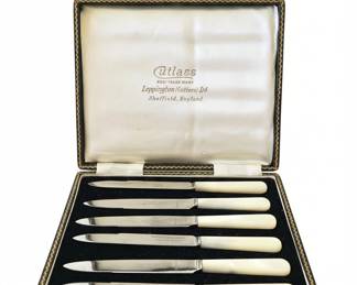 Leppington Cutlers Ltd. Mother of Pearl Handled Table Knives Set