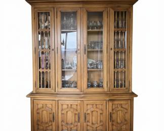 Vintage Thomasville Oak China Cabinet Hutch