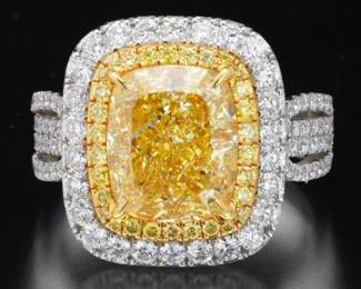 18K White Gold GIA Certified Natural Fancy Yellow Diamond Ring