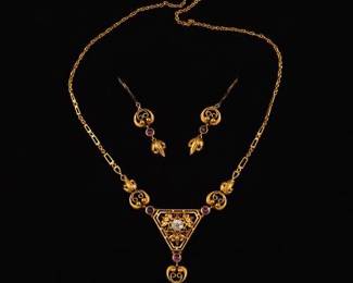 18K Victorian Style Three Piece Suite