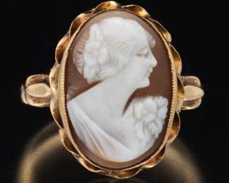 14K Yellow Gold Cameo Ring