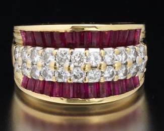 Ladies 18K Gold, Ruby and Diamond Ring 