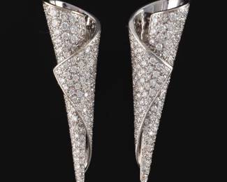 Ladies Pair of Italian 18k Gold and Diamond Designers Earrings 