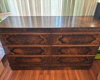Vintage Walnut Burl chest of drawers brown and black with brass handles 