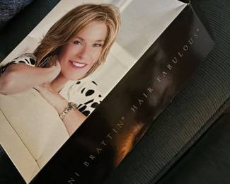 Toni Brattin Hair Fabulous wig