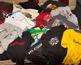  Various mens t-shirts  and clothing 