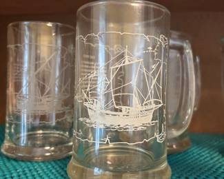 Commemorative etched nautical ship design vintage Libby clear glass beer mug of Columbus’s voyage 