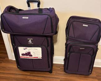 American Tourister Fieldbrook XLT 4-piece luggage set 