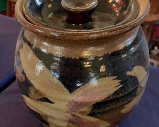 Studio Pottery Covered Pot Signed by Artist - Pettus