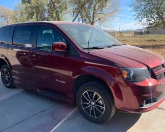 2019 Dodge Caravan Mobility Conversion Van - only 38,000 miles