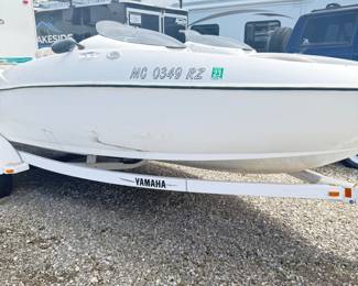 Yamaha Jet Boat-Fast!