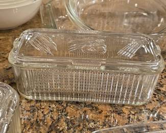 Federal Glass Vegetable Refrigerator Dish second image